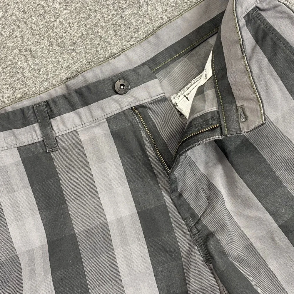 New The North Face Narrows Plaid Shorts Mens 34 Grey Cotton Plaid Gorpcore $59